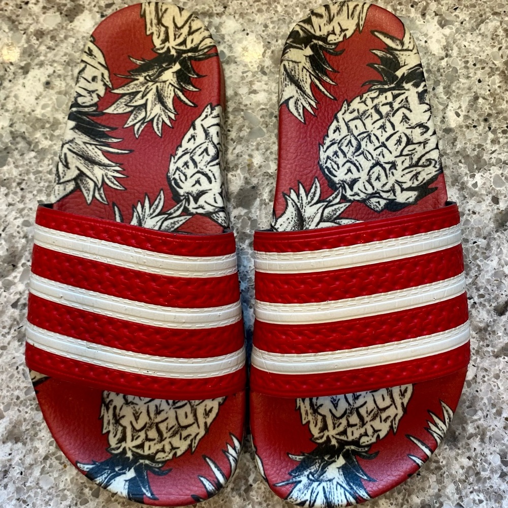 Rare Adidas pineapple slides. Good used condition size 6.